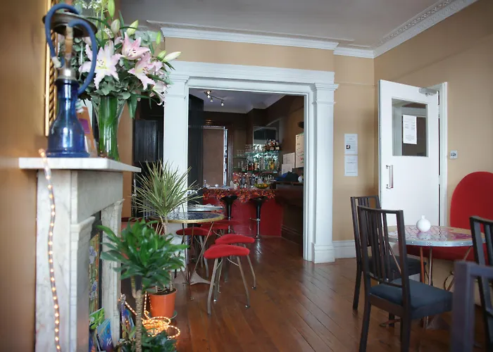 The Oriental - Guest House Brighton